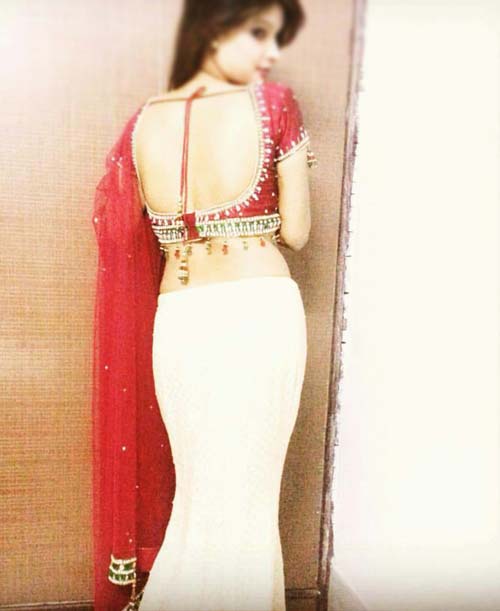 Housewiwe call girls in Mumbai